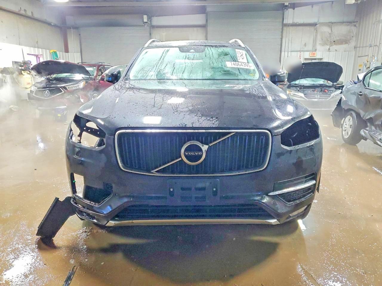 2018 VOLVO XC90