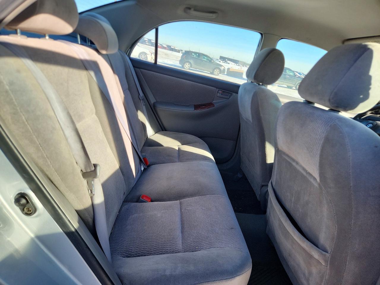 2006 TOYOTA COROLLA
