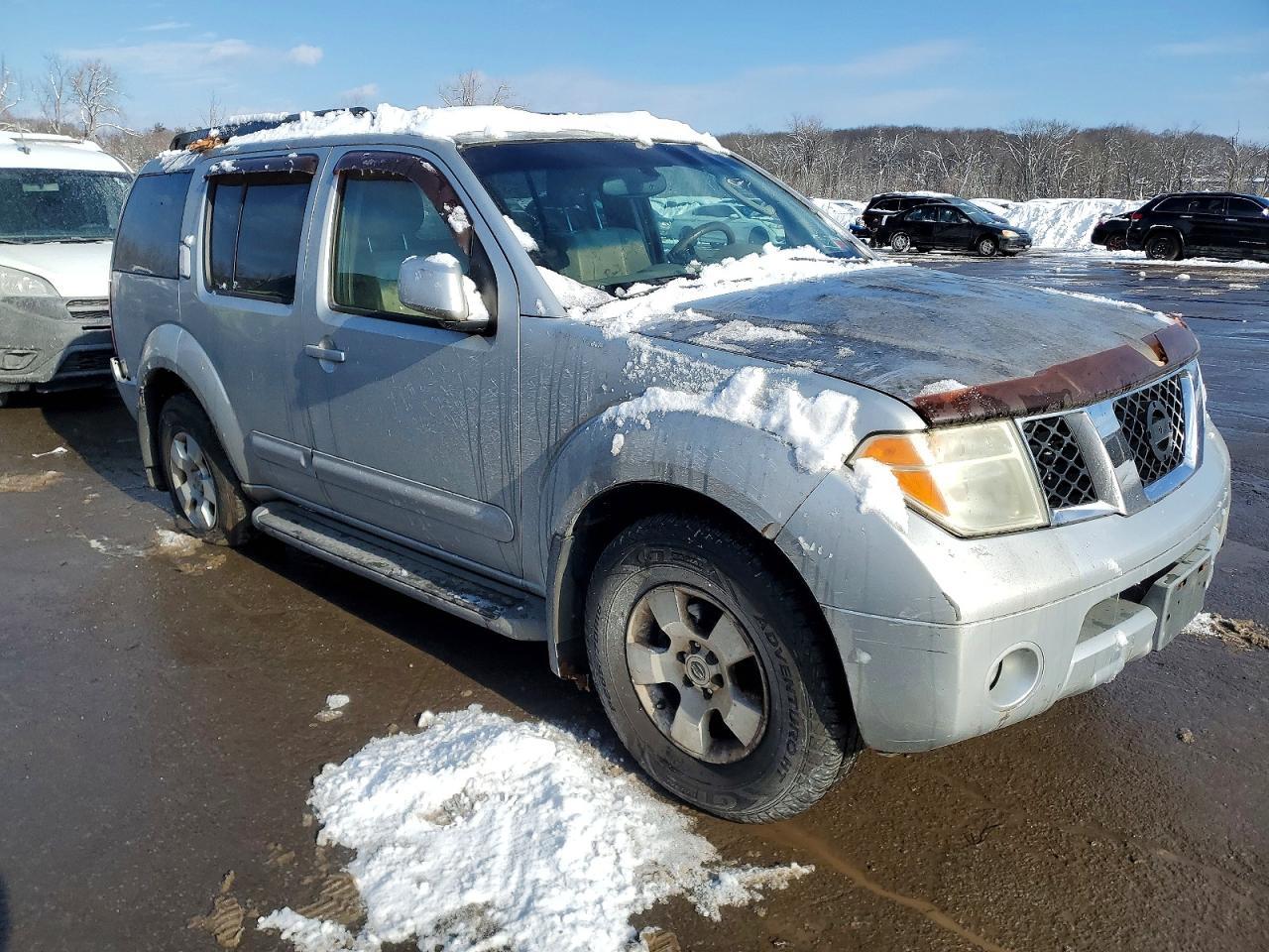 2005 NISSAN PATHFINDER