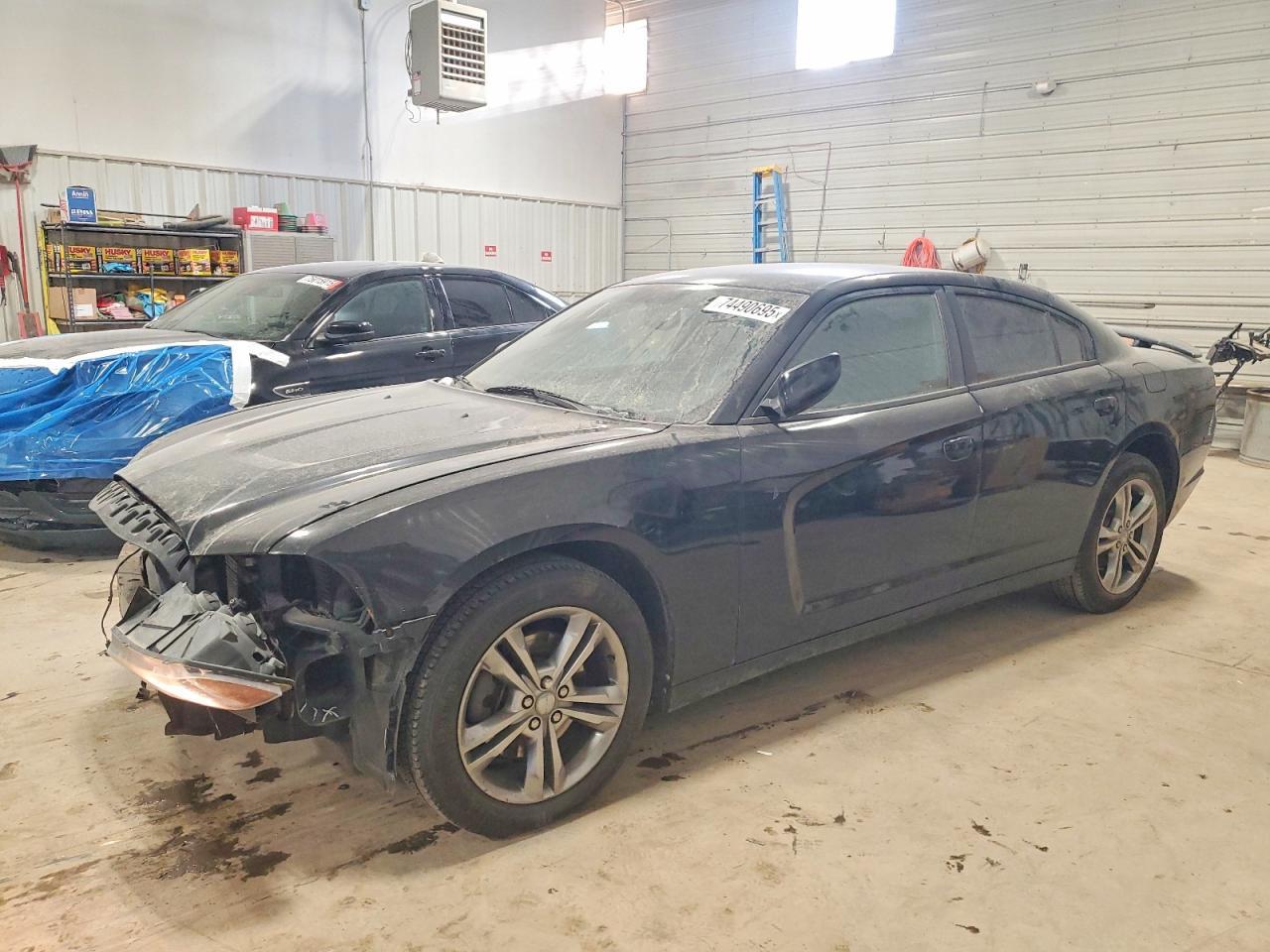 2013 DODGE CHARGER