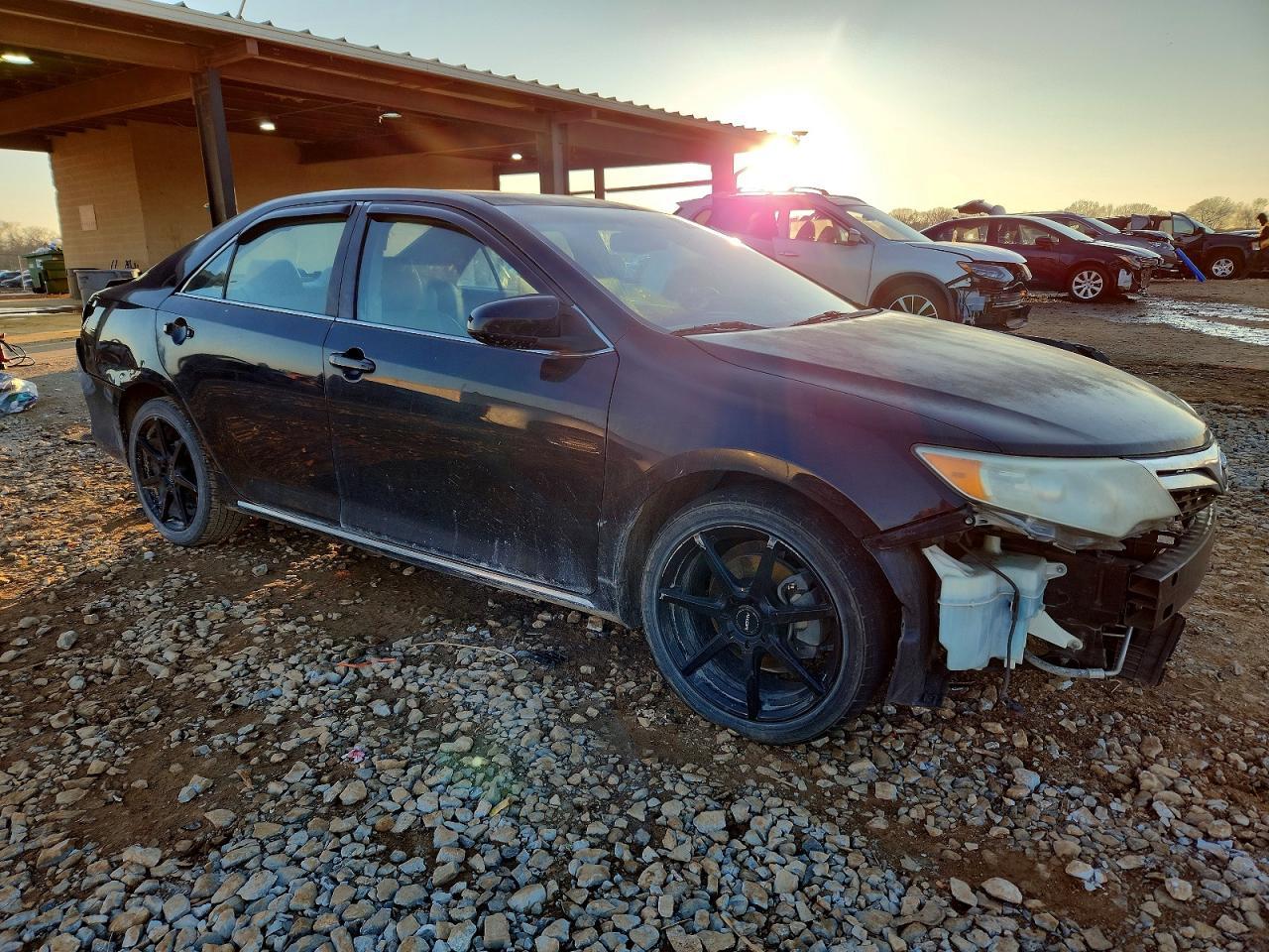 2012 TOYOTA CAMRY