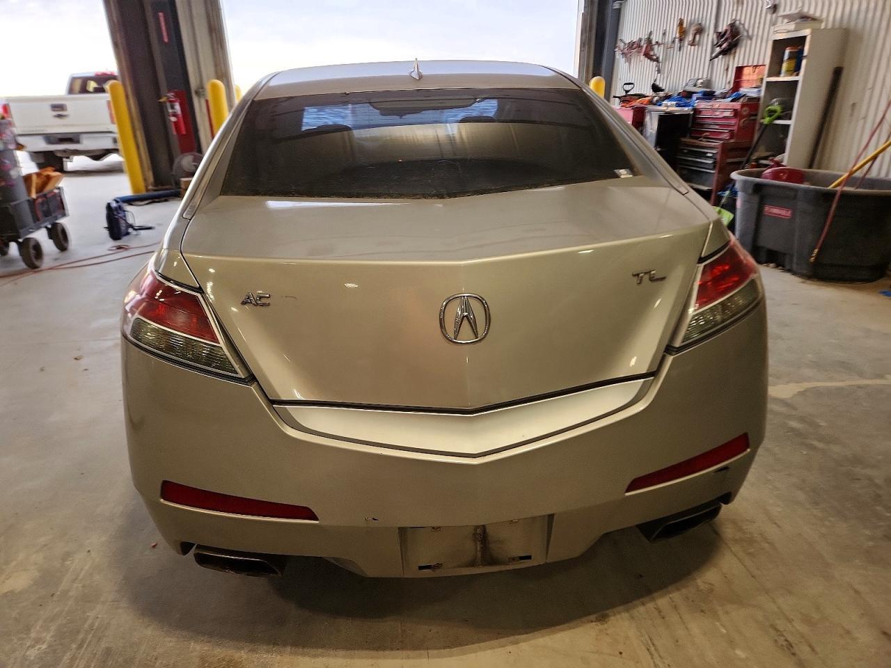 2010 ACURA TL