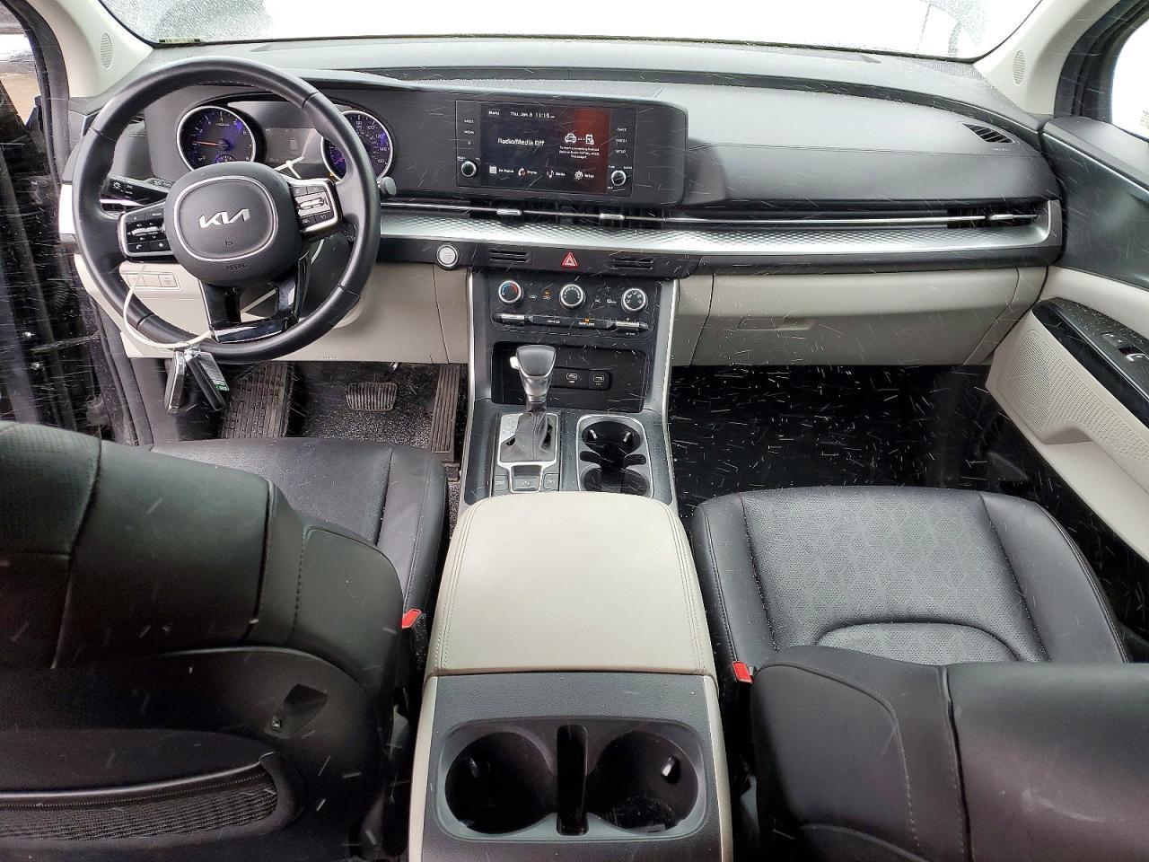 2023 KIA Carnival