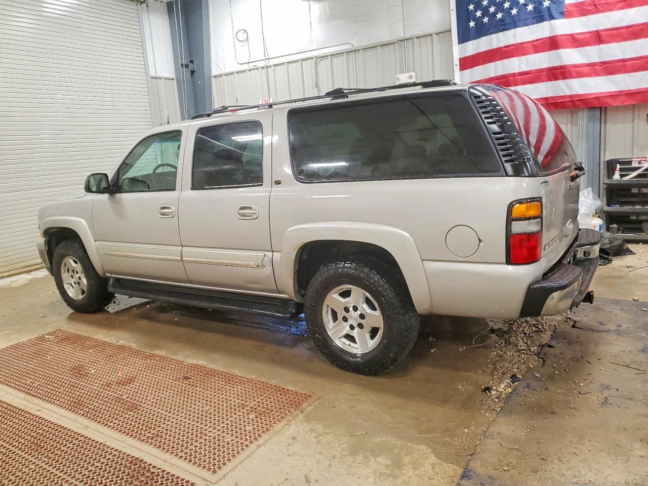 2005 CHEVROLET Suburban