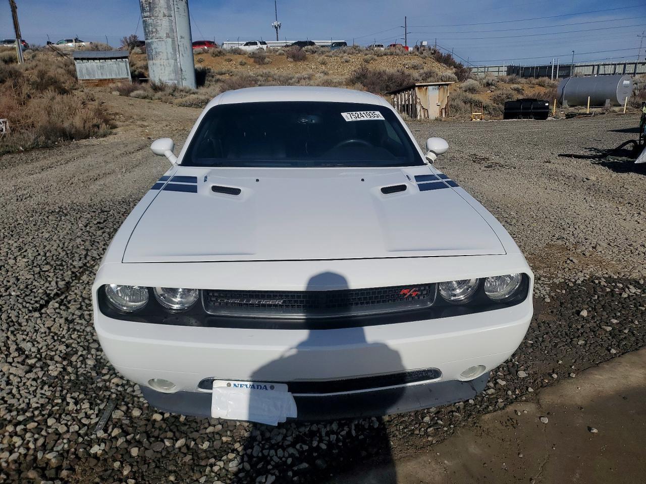 2013 DODGE Challenger