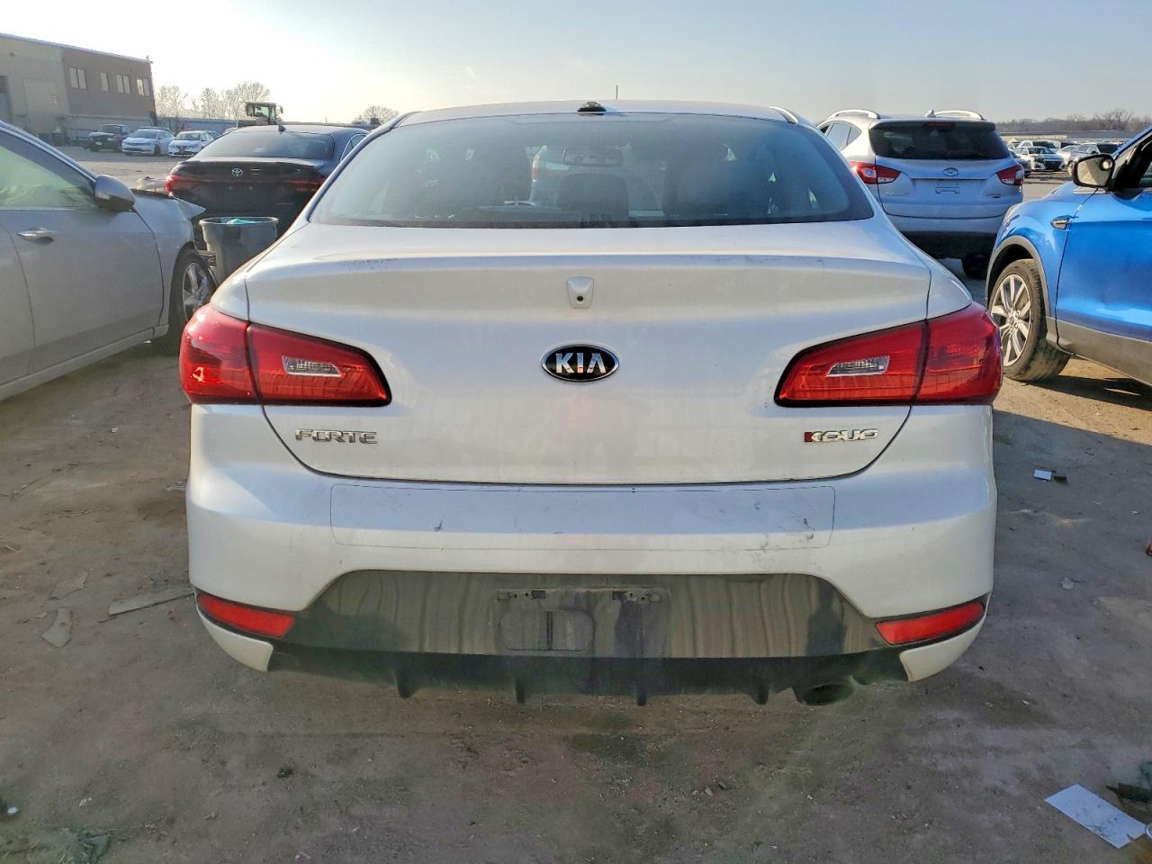 2014 KIA FORTE