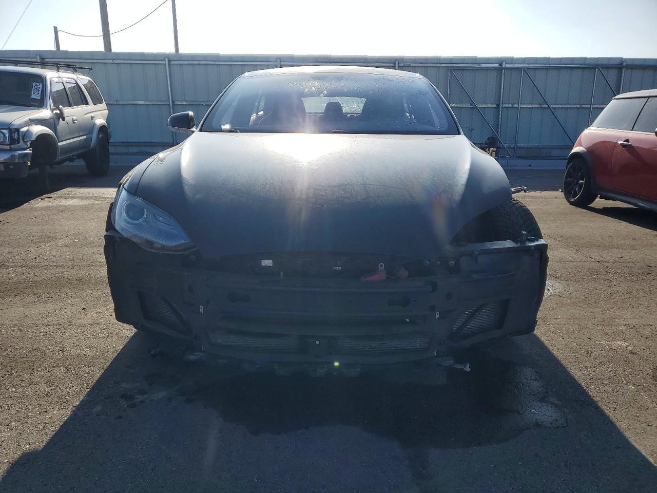 2015 TESLA MODEL S