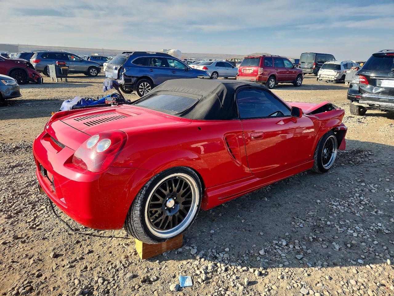 2003 TOYOTA Mr2