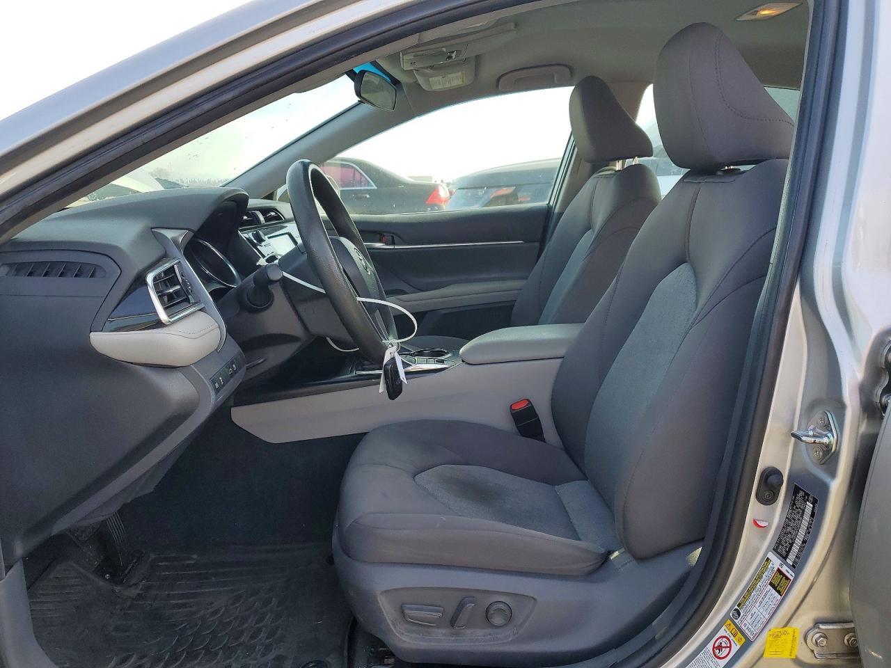 2018 TOYOTA CAMRY
