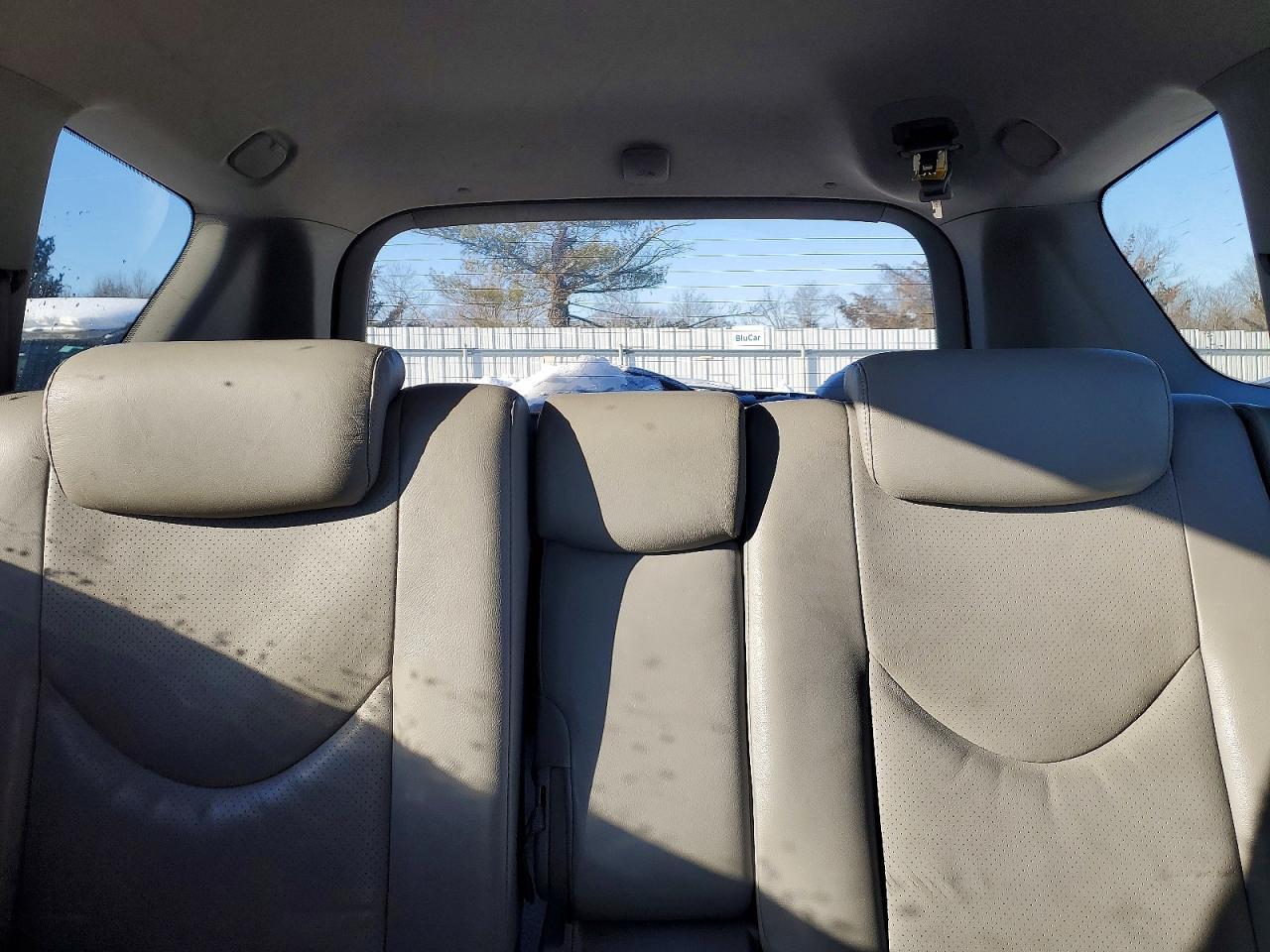 2011 TOYOTA RAV4