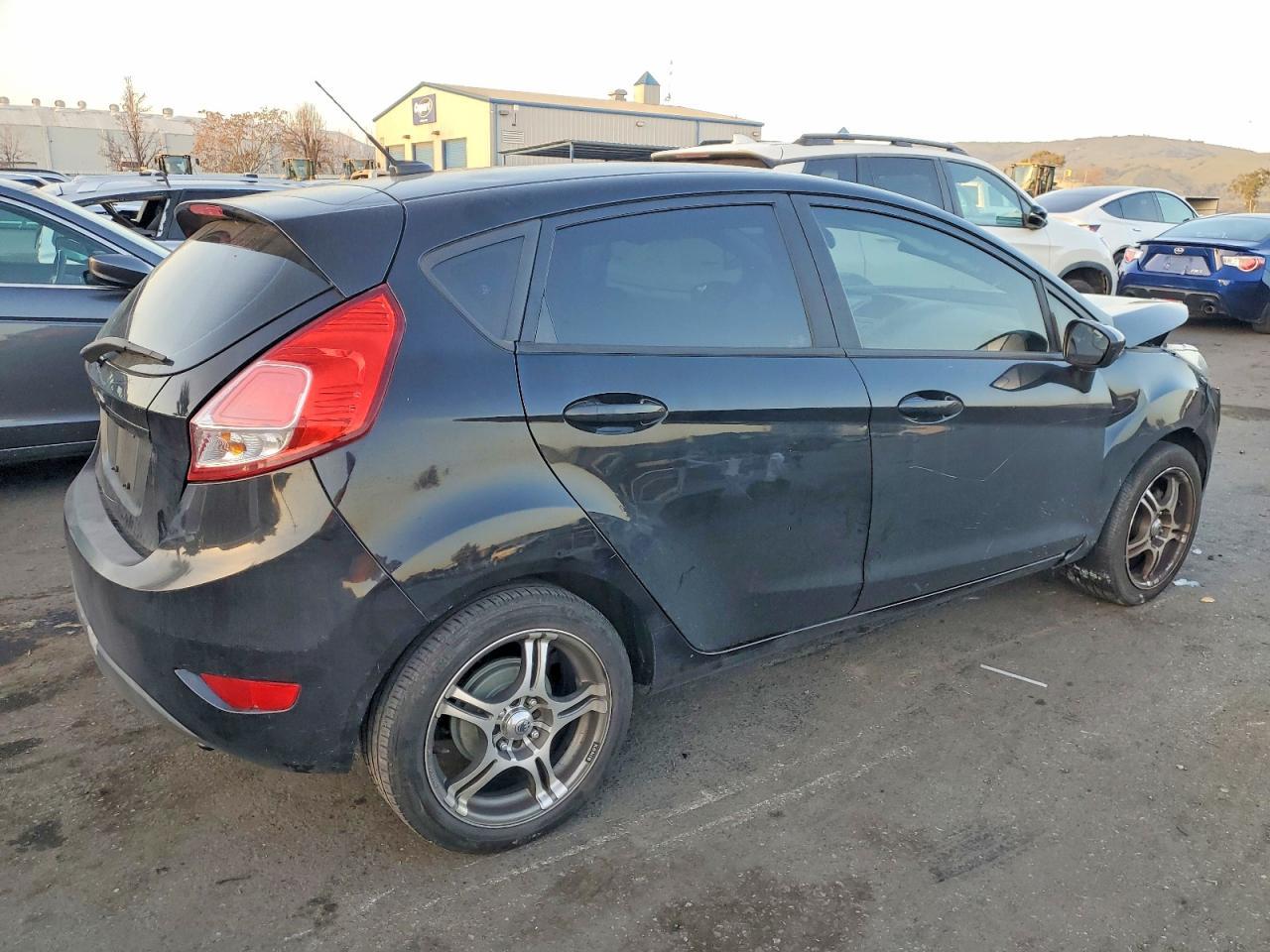 2017 FORD Fiesta