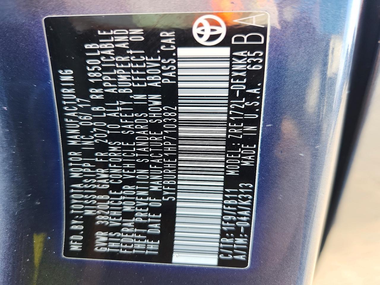 2017 TOYOTA COROLLA
