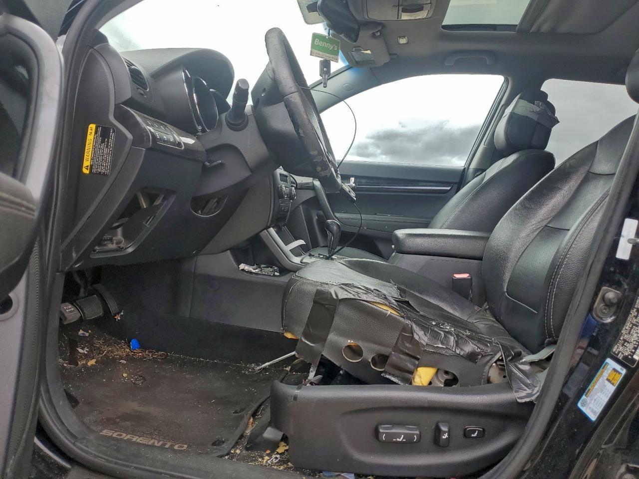 2013 KIA SORENTO