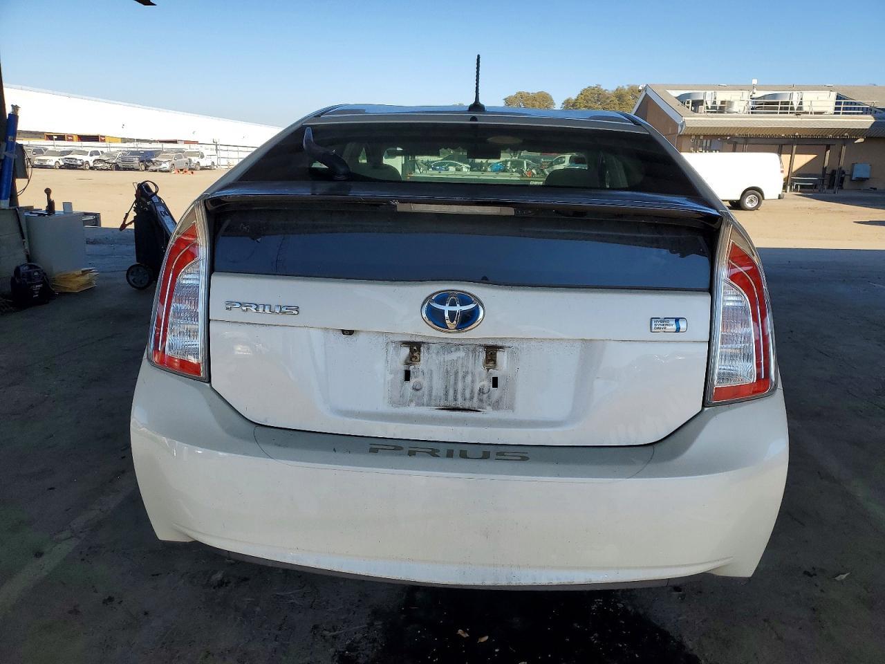 2013 TOYOTA PRIUS