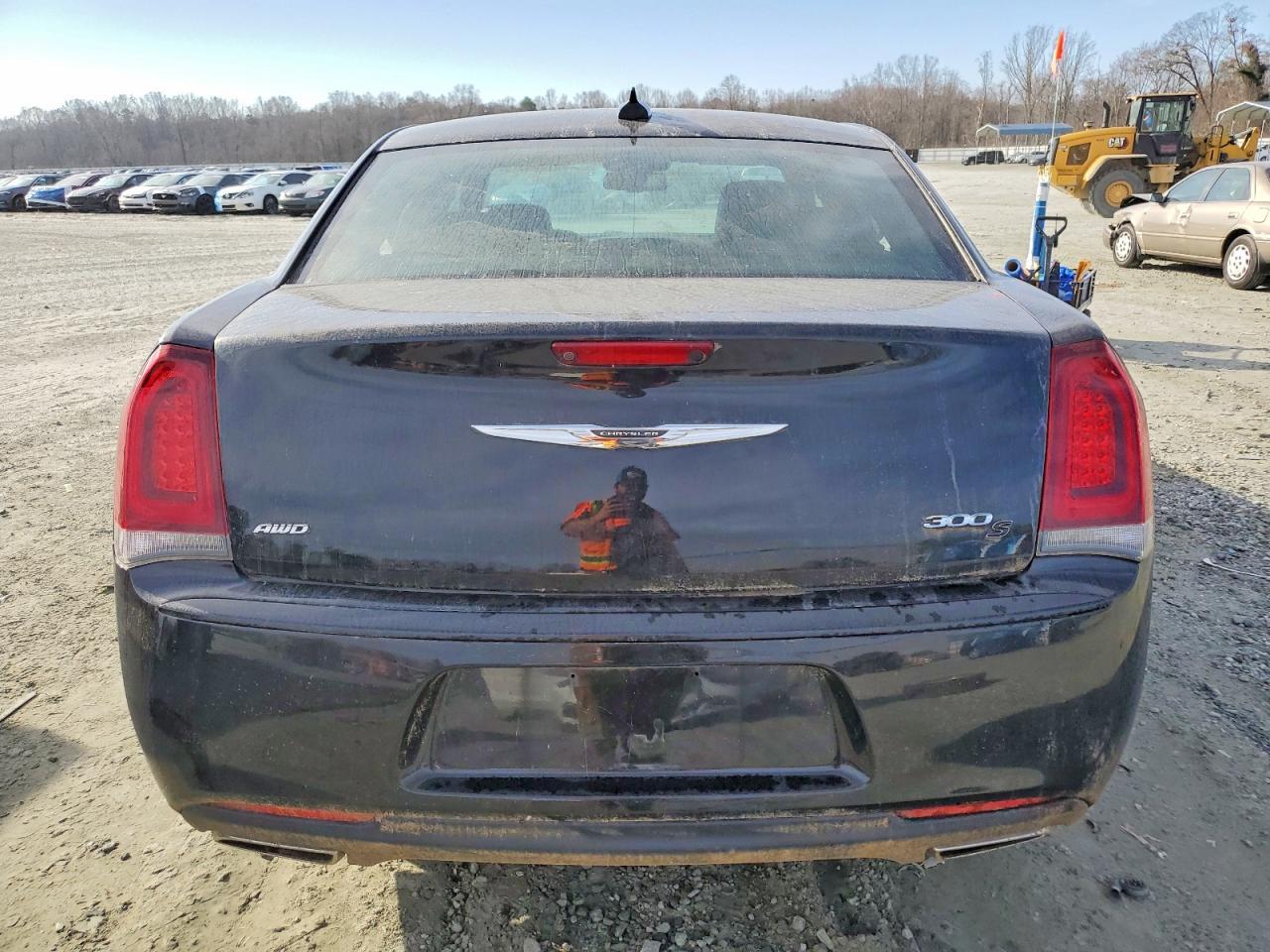 2016 CHRYSLER 300