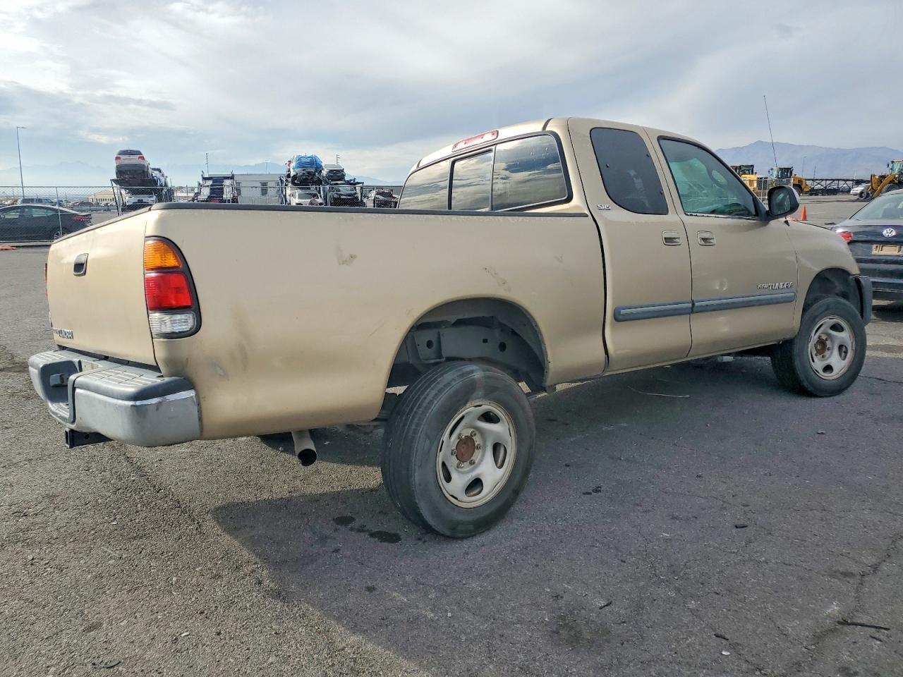 2003 TOYOTA TUNDRA