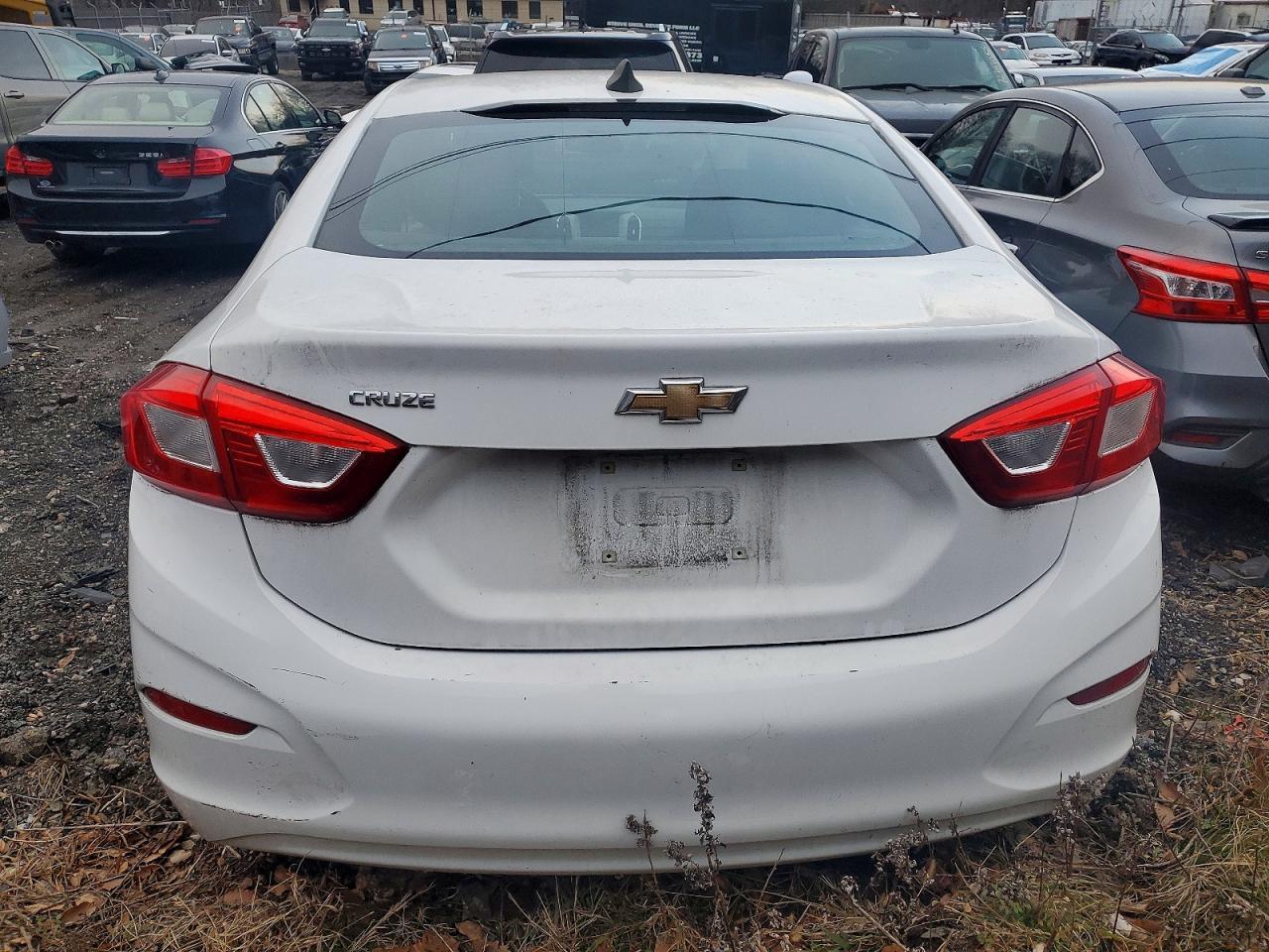 2016 CHEVROLET CRUZE