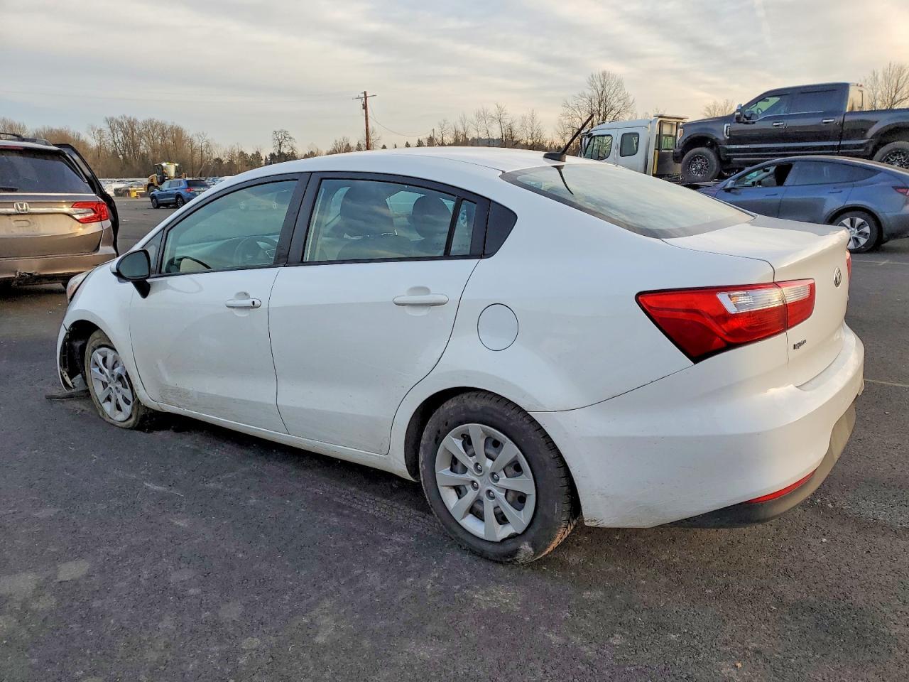 2016 KIA RIO