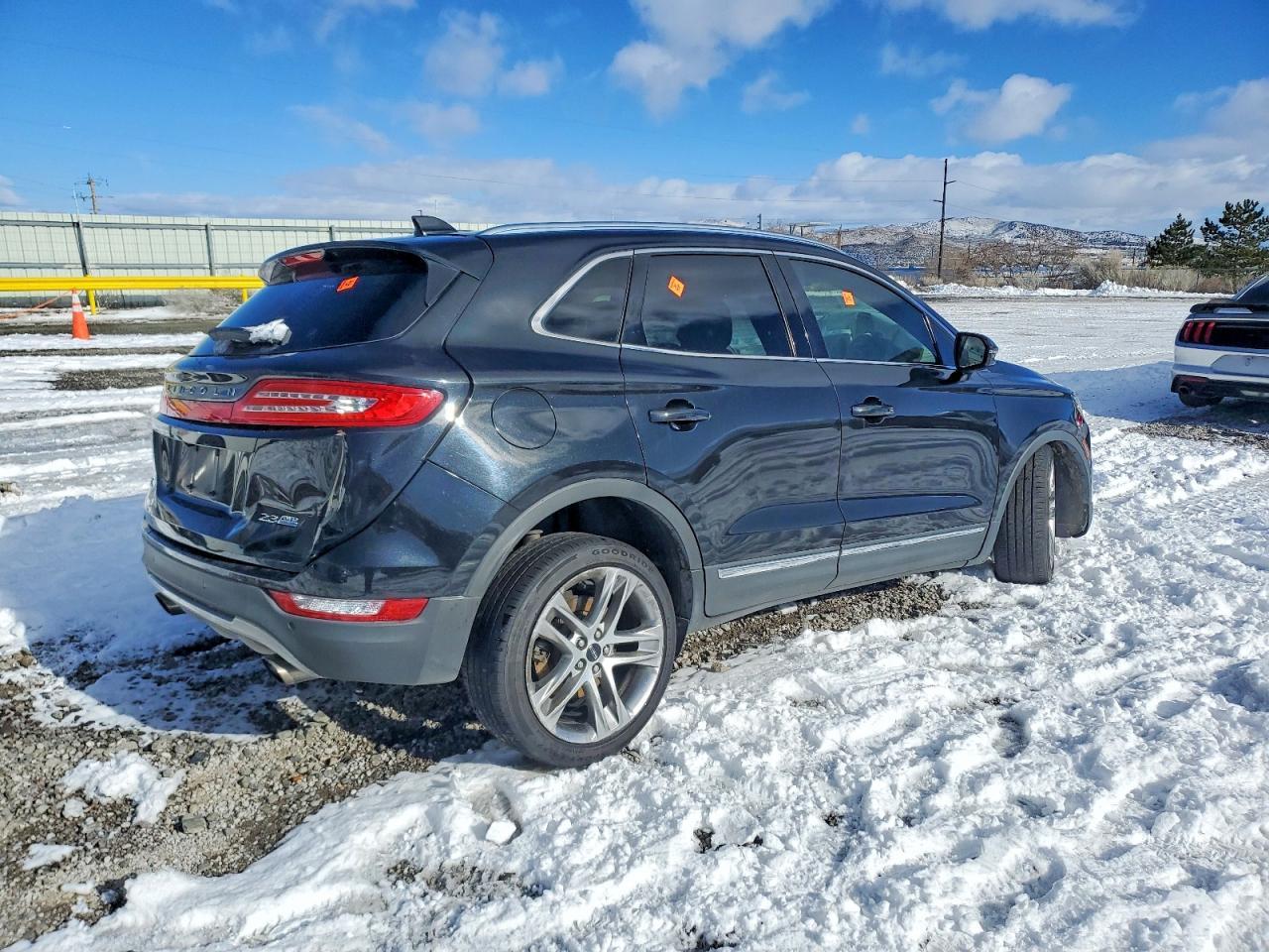 2015 LINCOLN MKC