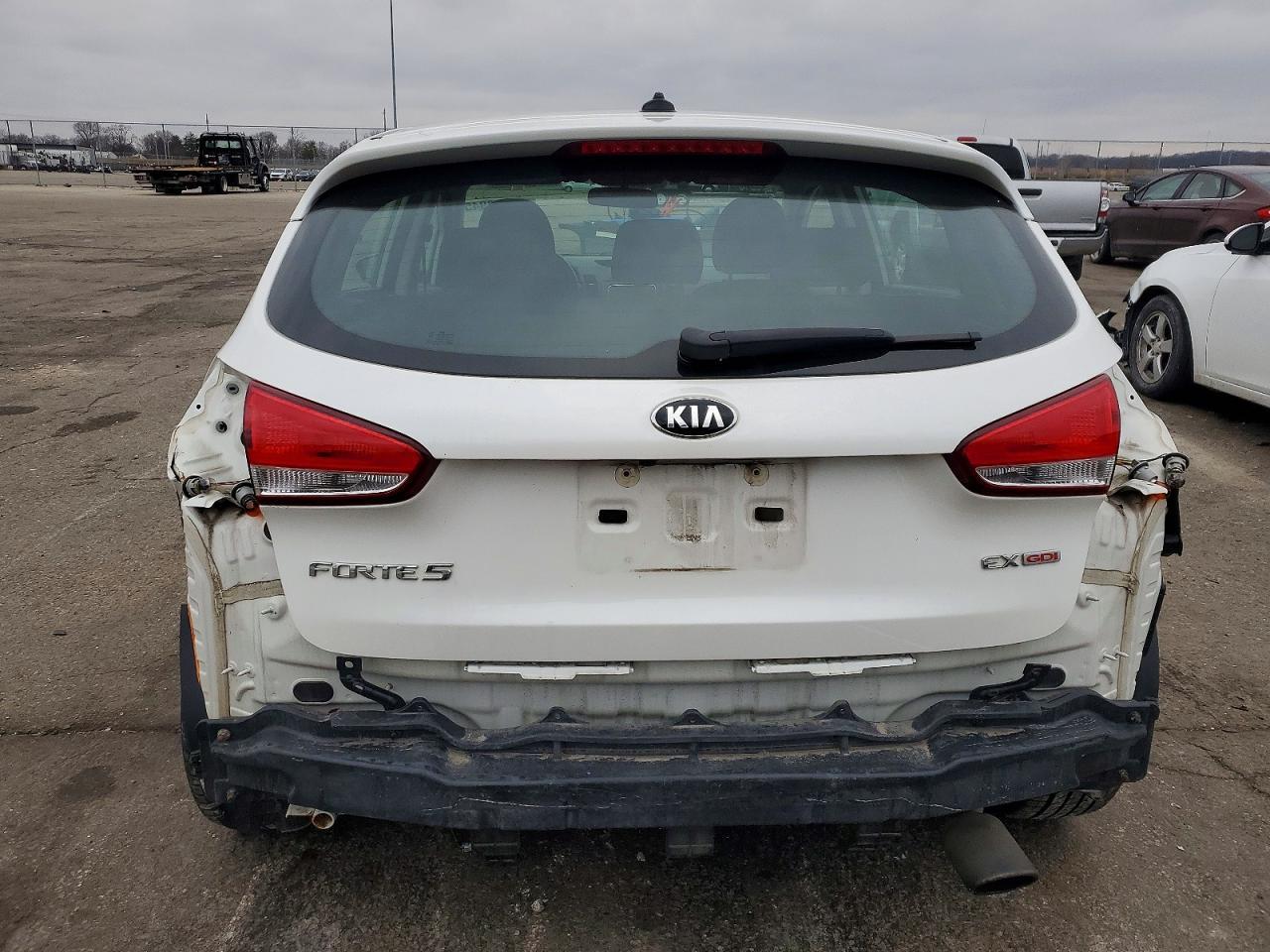 2016 KIA FORTE