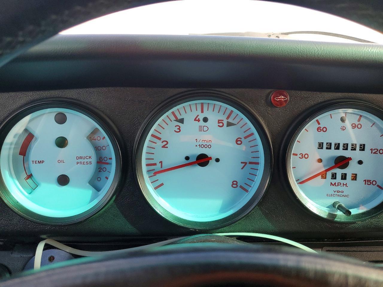 1977 PORSCHE 911