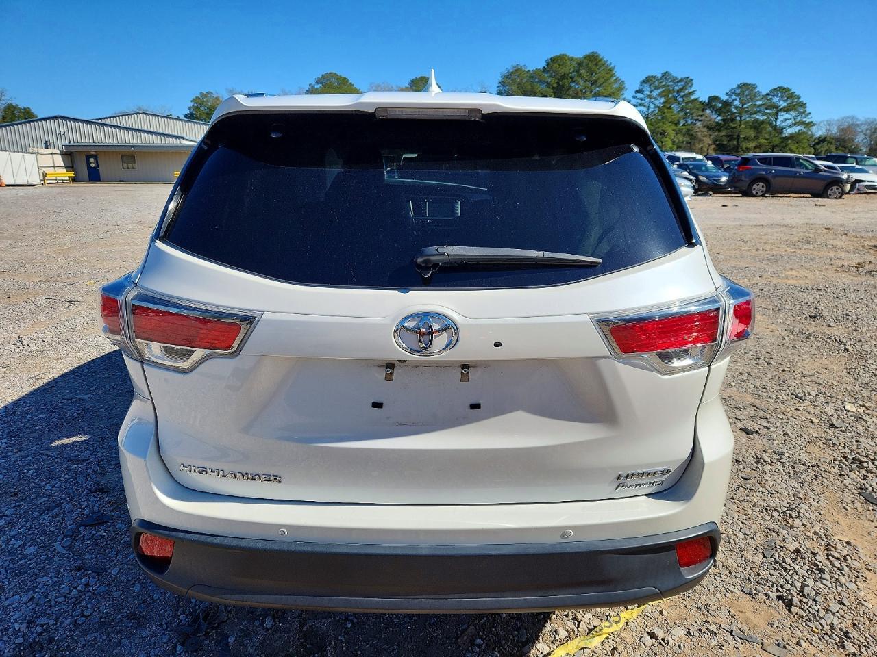 2014 TOYOTA HIGHLANDER