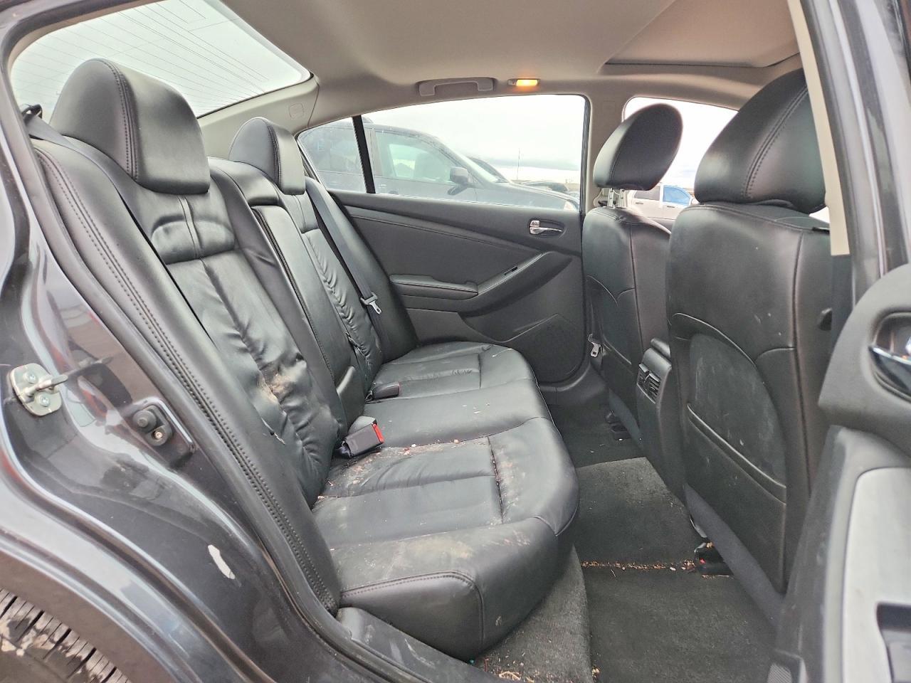 2012 NISSAN ALTIMA
