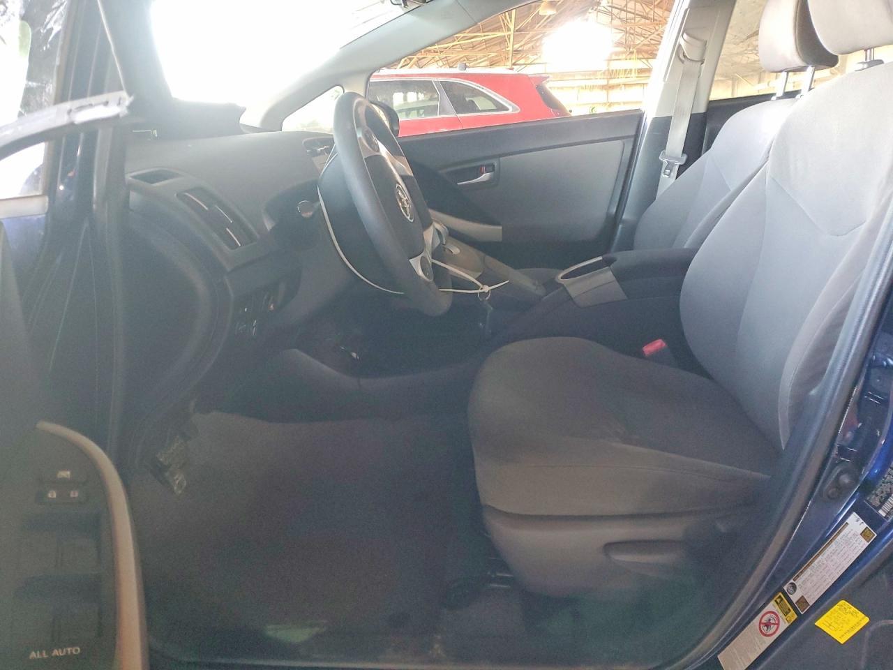 2012 TOYOTA PRIUS