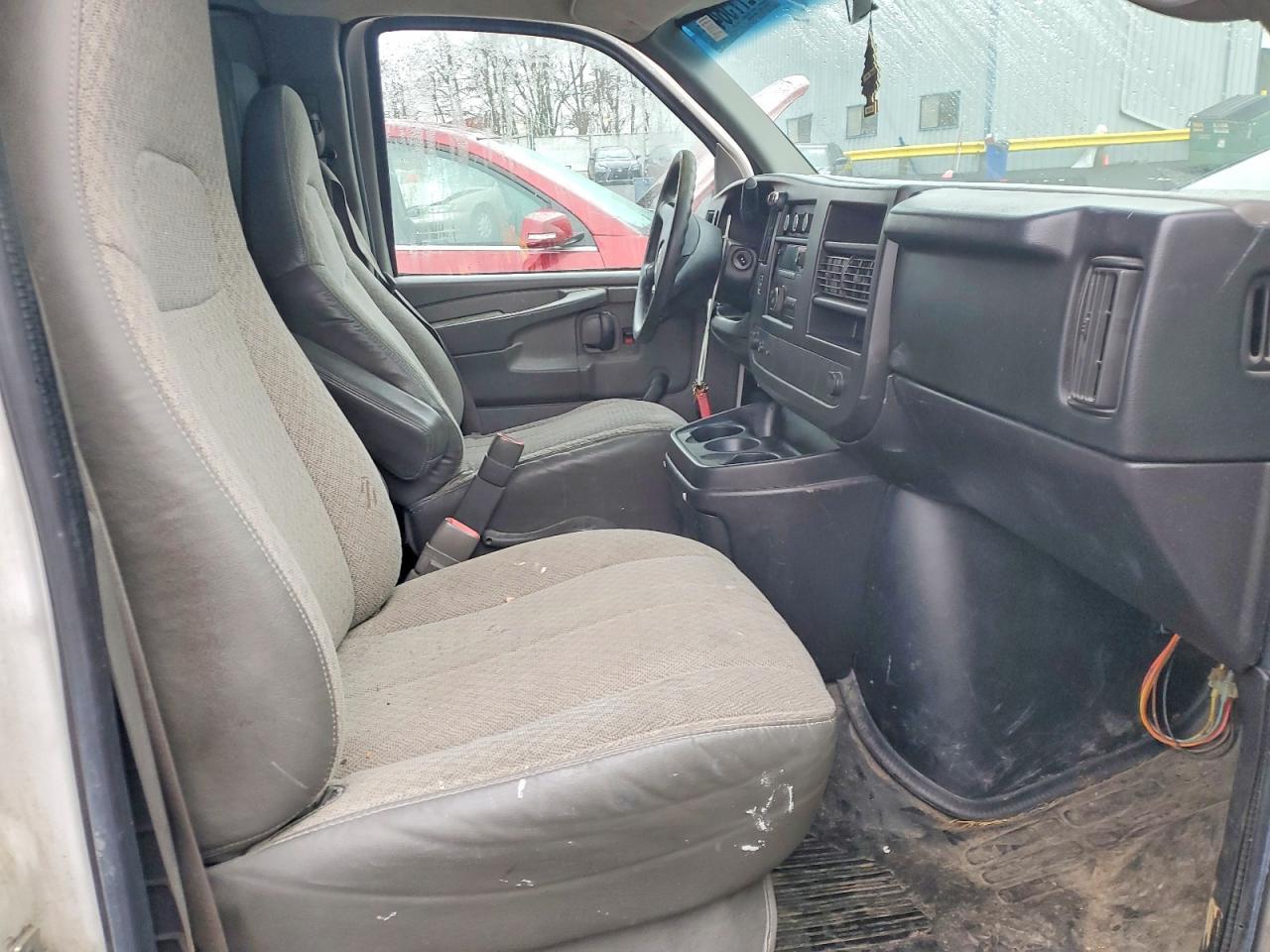 2012 GMC Savana