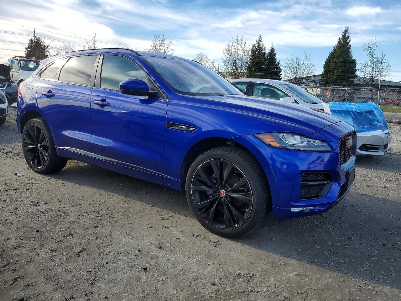 2019 JAGUAR F-Pace