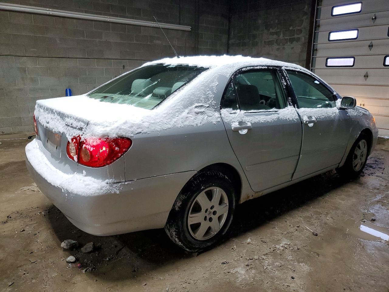 2006 TOYOTA COROLLA