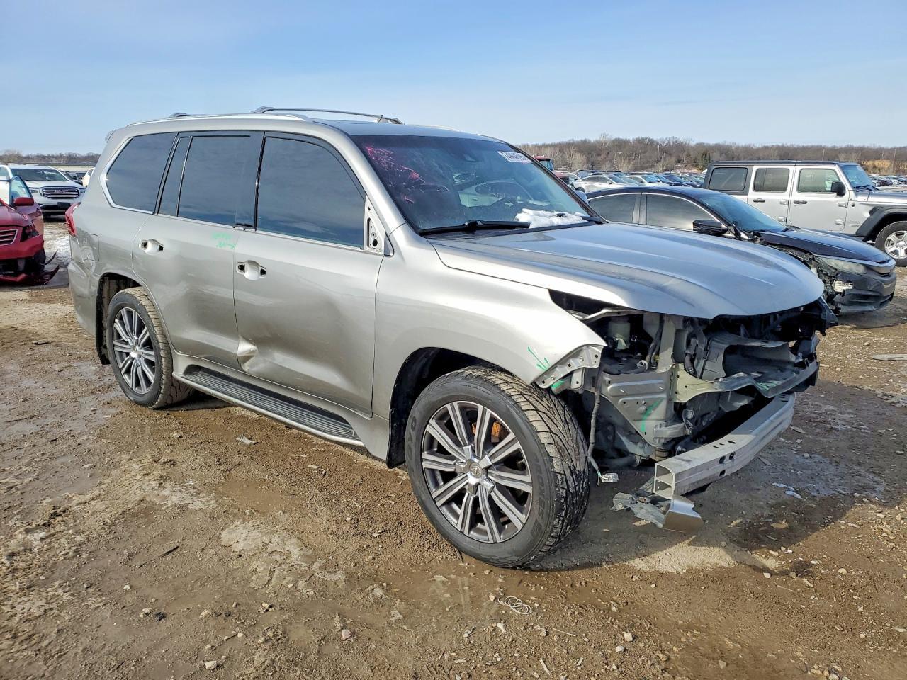 2016 LEXUS LX 570