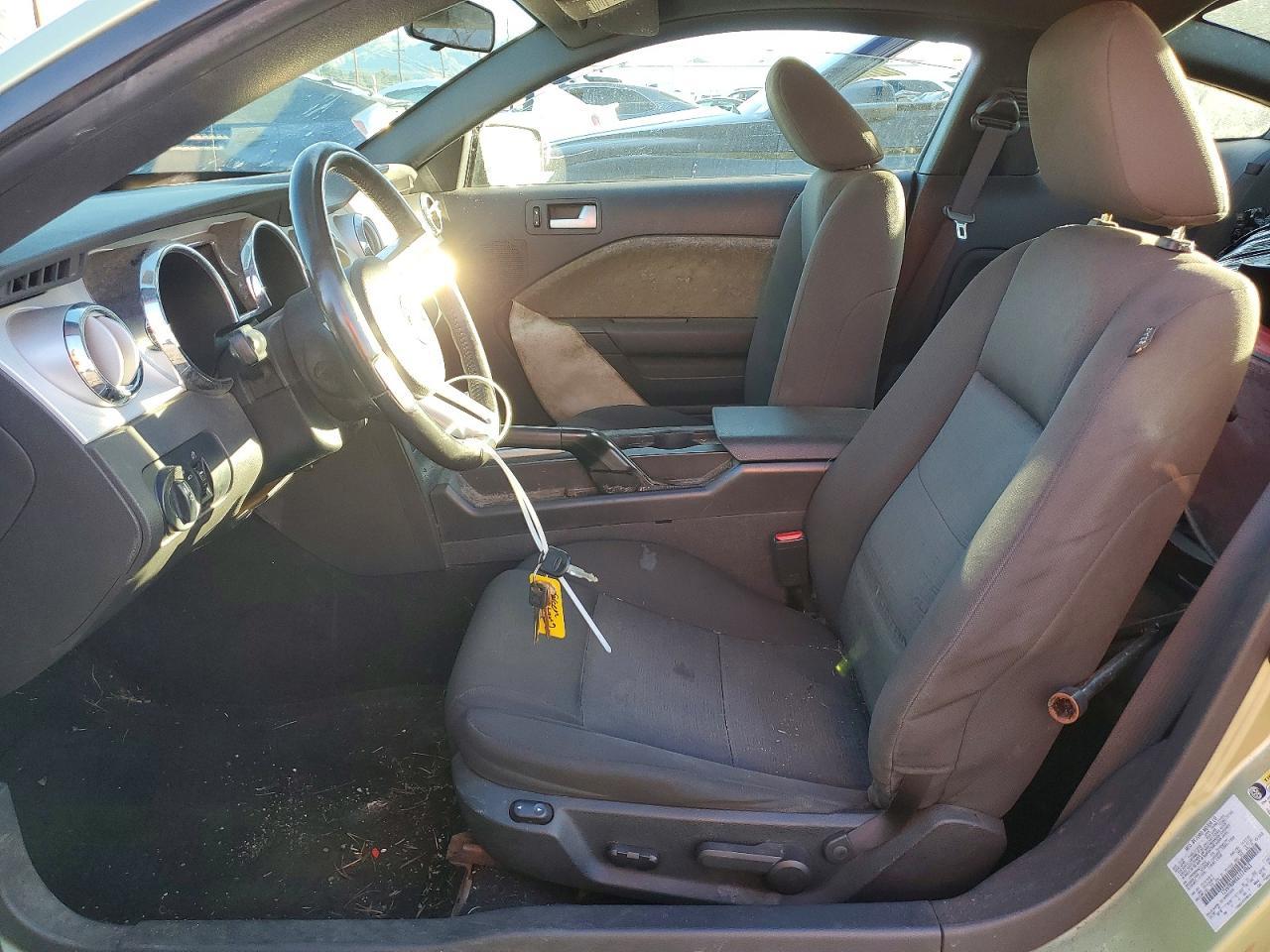 2006 FORD MUSTANG
