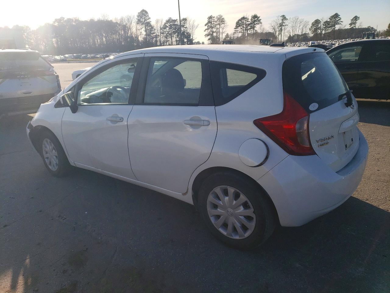 2016 NISSAN Versa Note