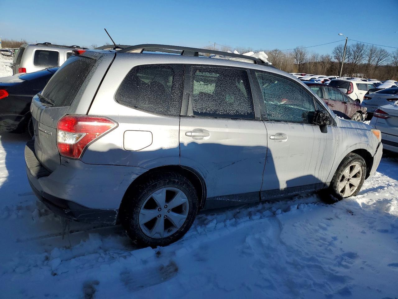 2015 SUBARU FORESTER