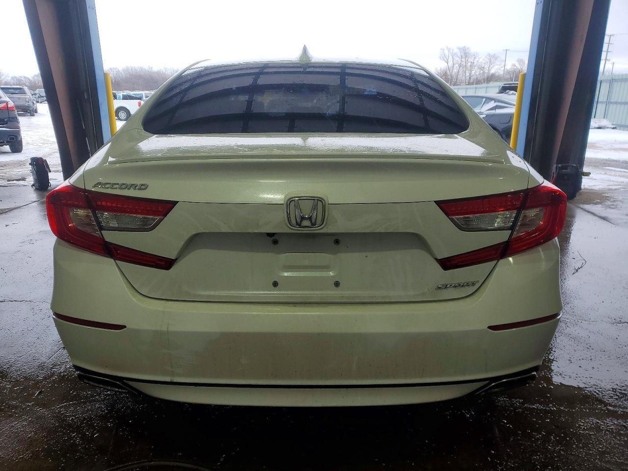 2018 HONDA ACCORD