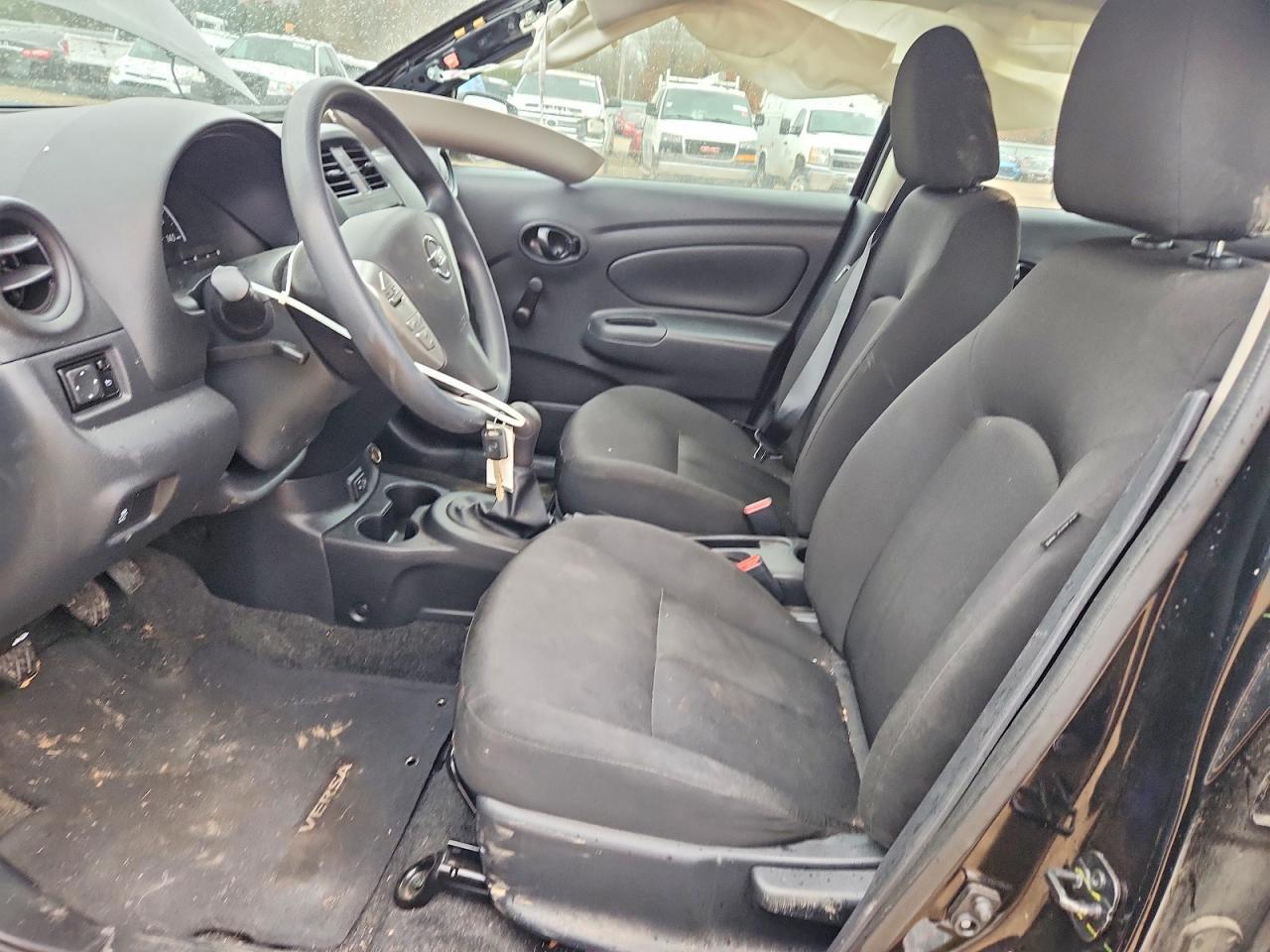 2019 NISSAN VERSA
