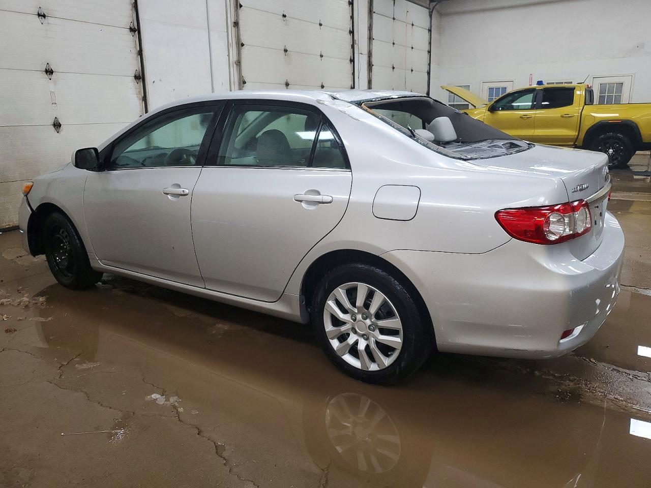 2013 TOYOTA COROLLA