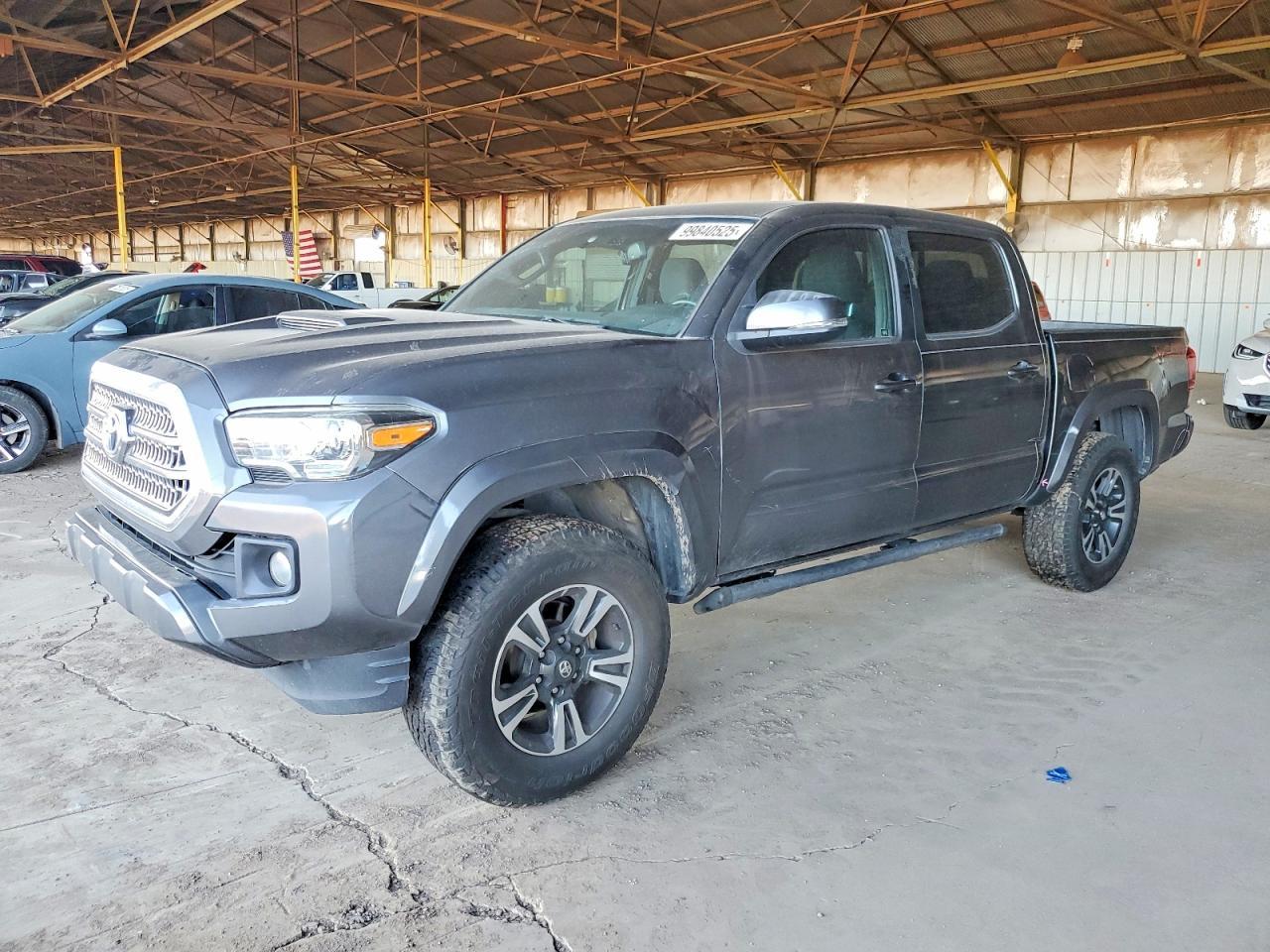 2016 TOYOTA TACOMA
