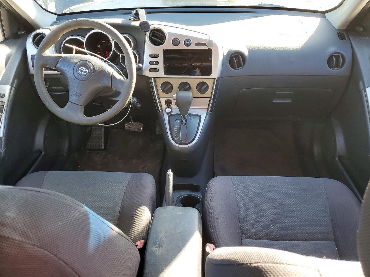 2004 TOYOTA COROLLA