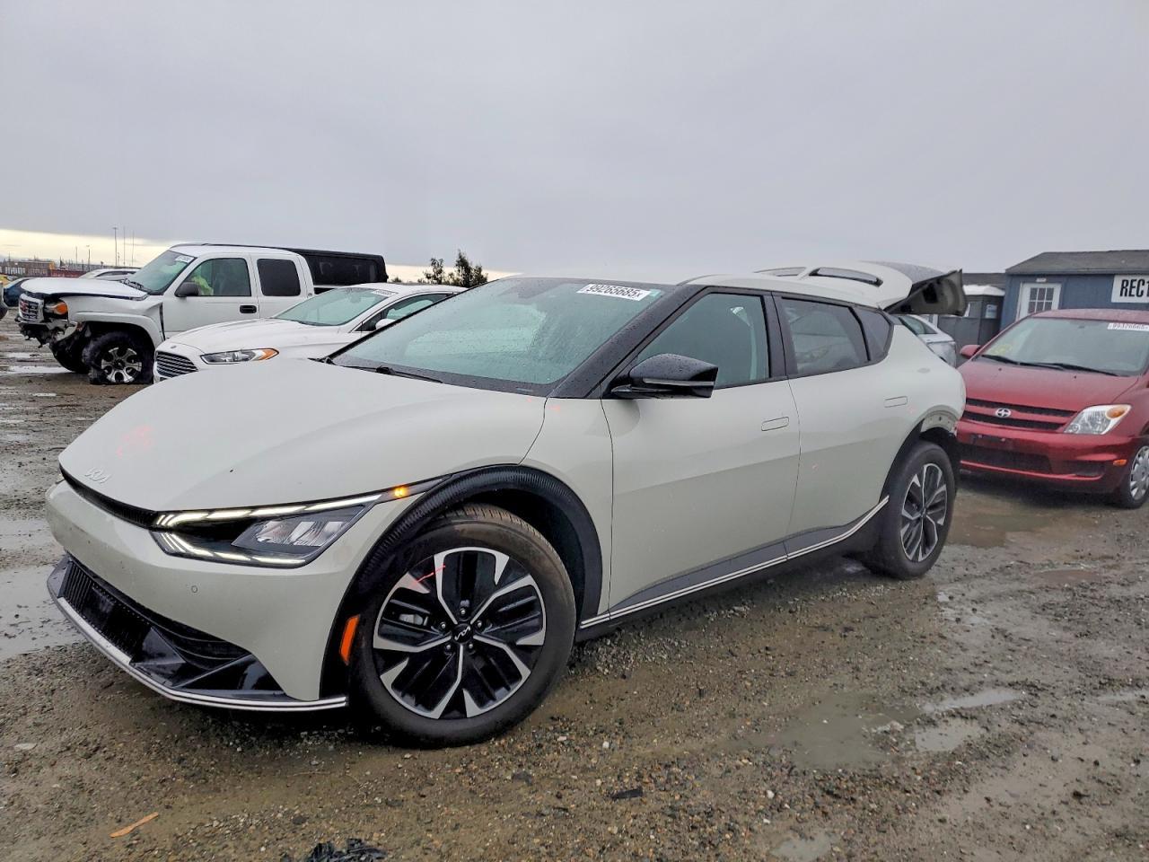 2022 KIA EV6