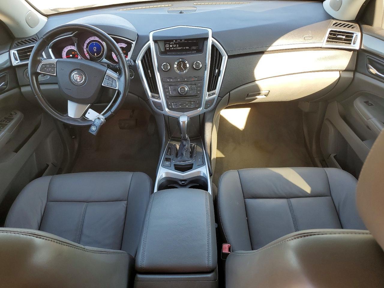 2011 CADILLAC SRX