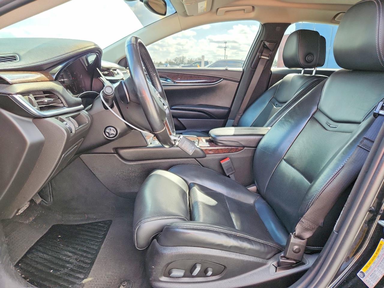 2013 CADILLAC XTS