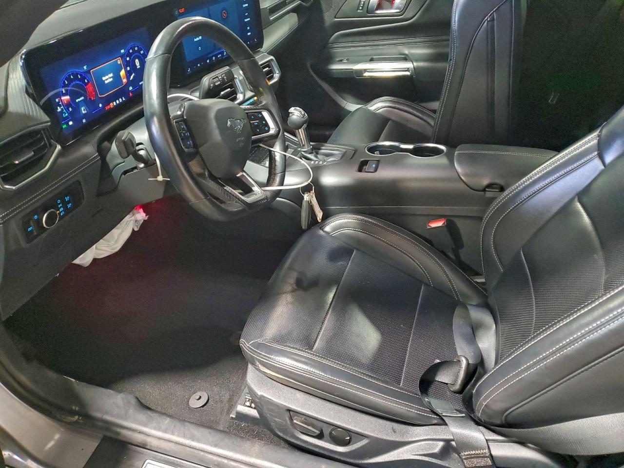 2024 FORD MUSTANG