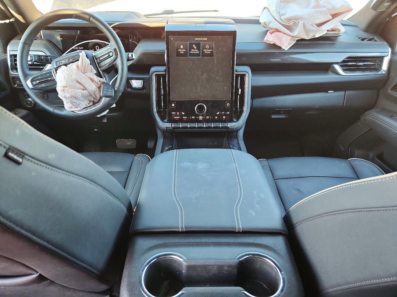 2025 GMC Yukon