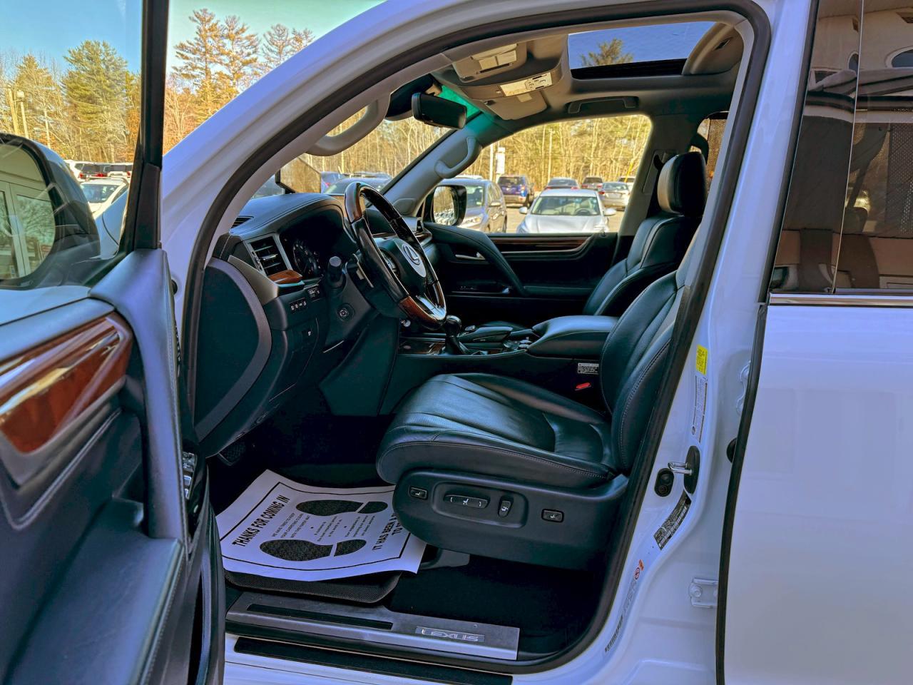 2017 LEXUS LX 570