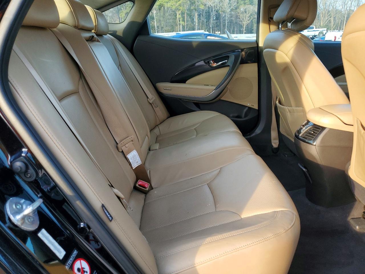 2012 HYUNDAI Azera