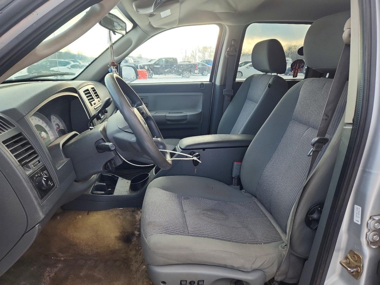 2007 DODGE Dakota