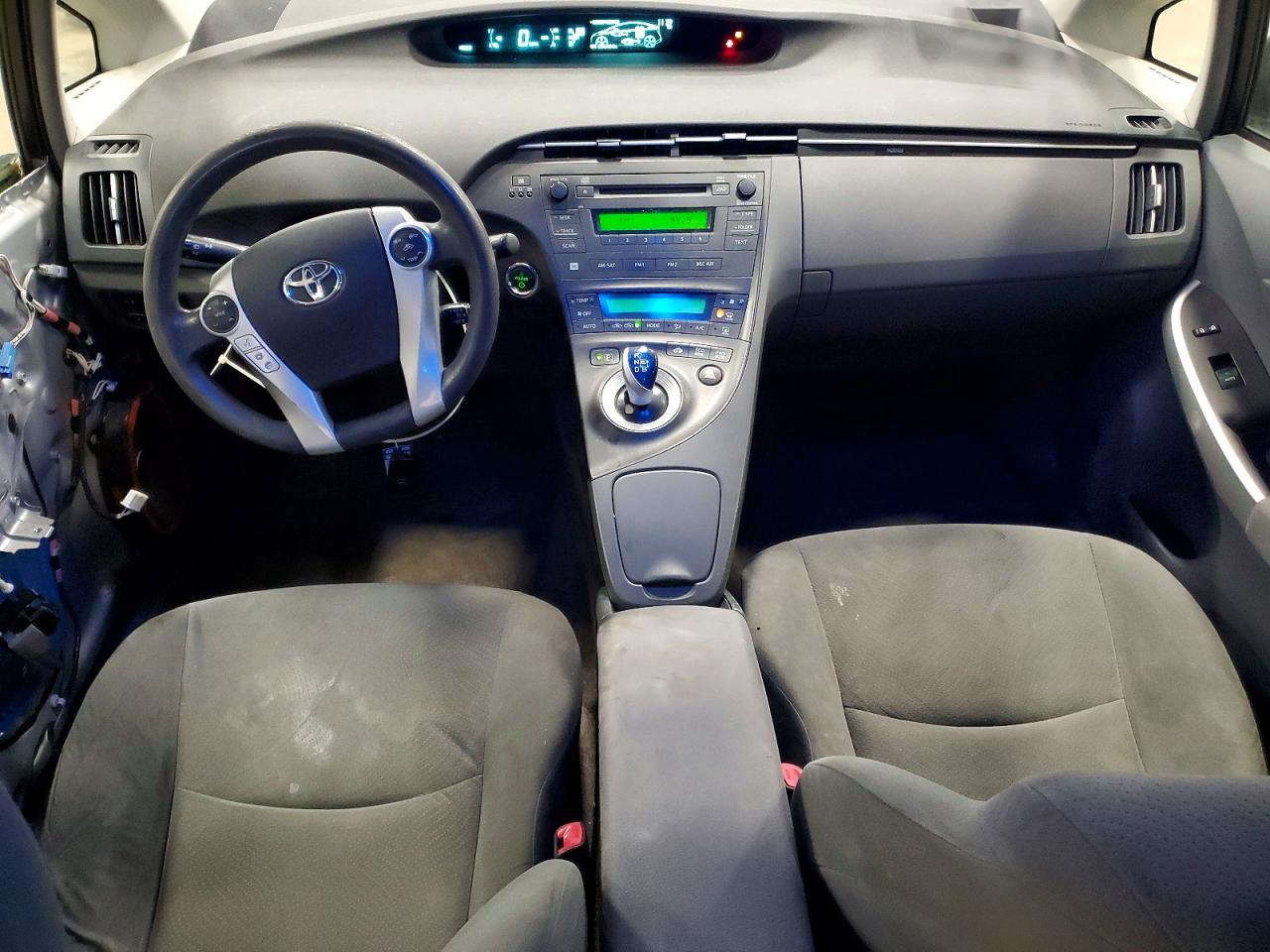 2011 TOYOTA PRIUS