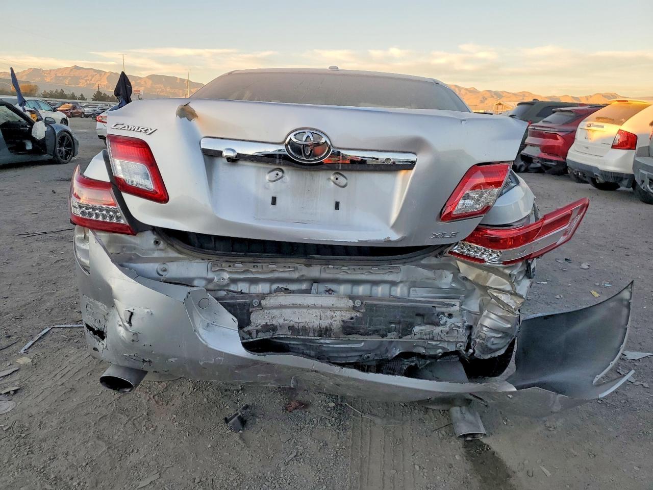 2011 TOYOTA CAMRY